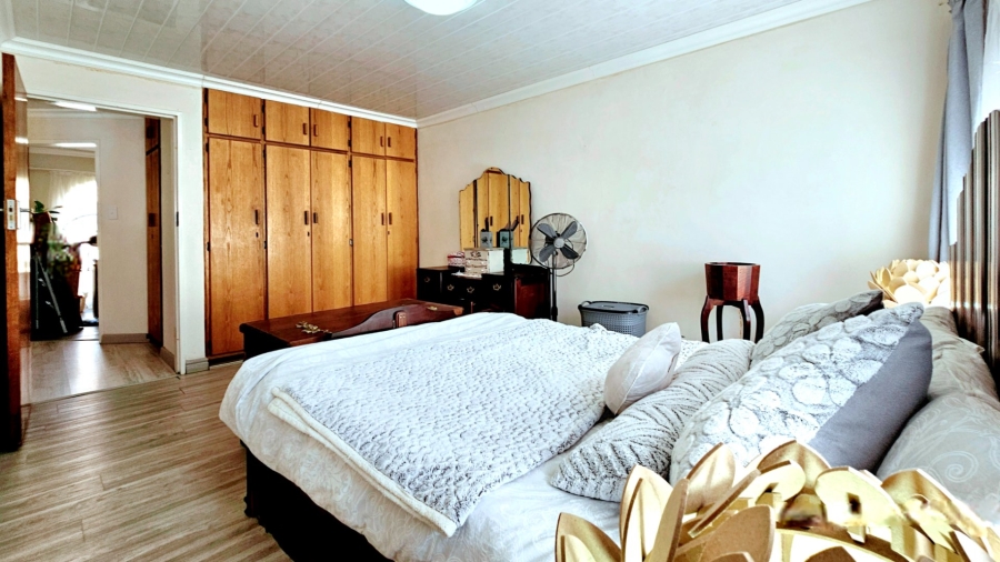 2 Bedroom Property for Sale in Heuwelsig Free State